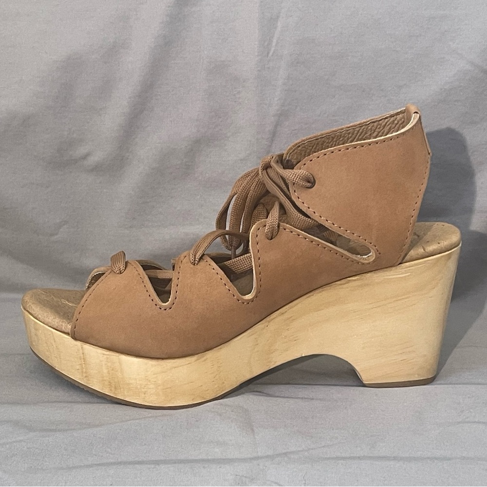 Cordani Zira Platform Sandal - Picture 5 of 7